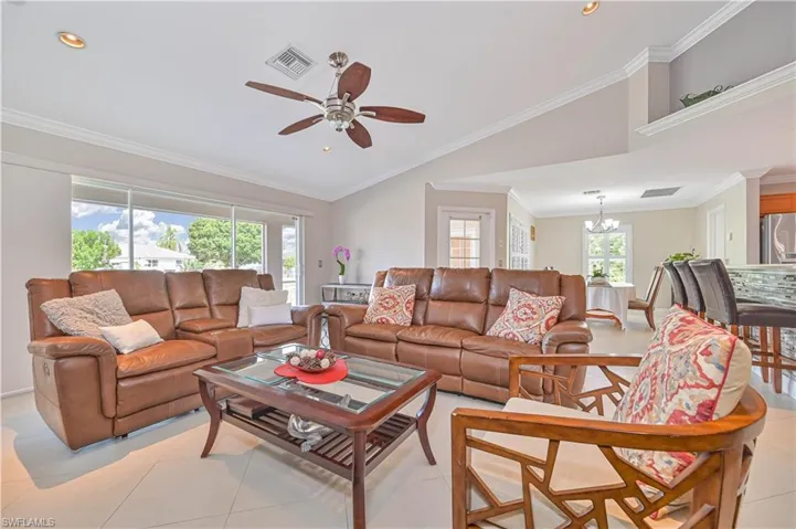917  Albert  AVE, Lehigh Acres, FL 33971