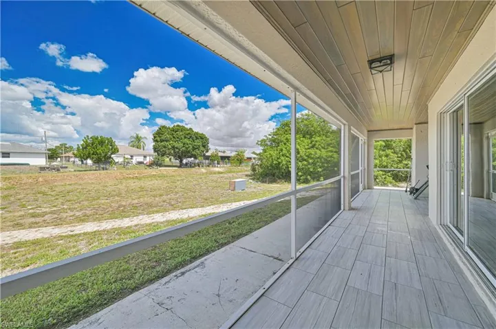 917  Albert  AVE, Lehigh Acres, FL 33971