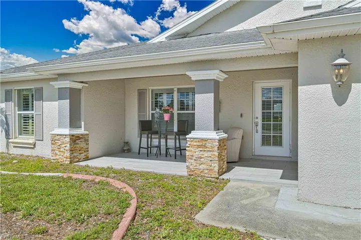 917  Albert  AVE, Lehigh Acres, FL 33971