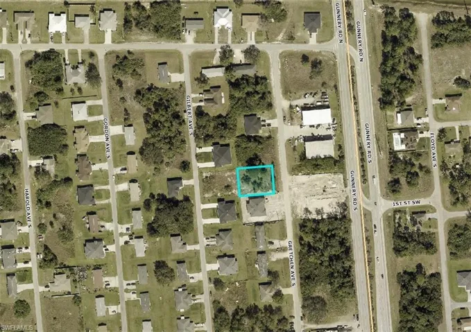116/118  Gretchen S AVE, Lehigh Acres, FL 33973