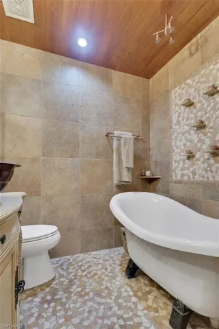 1533 Chesapeake Ave A5, Naples, Florida 34102