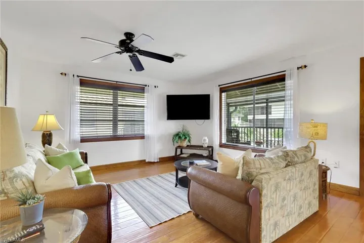 1533 Chesapeake Ave A5, Naples, Florida 34102