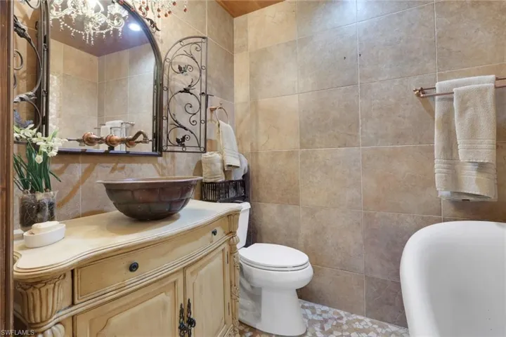 1533 Chesapeake Ave A5, Naples, Florida 34102