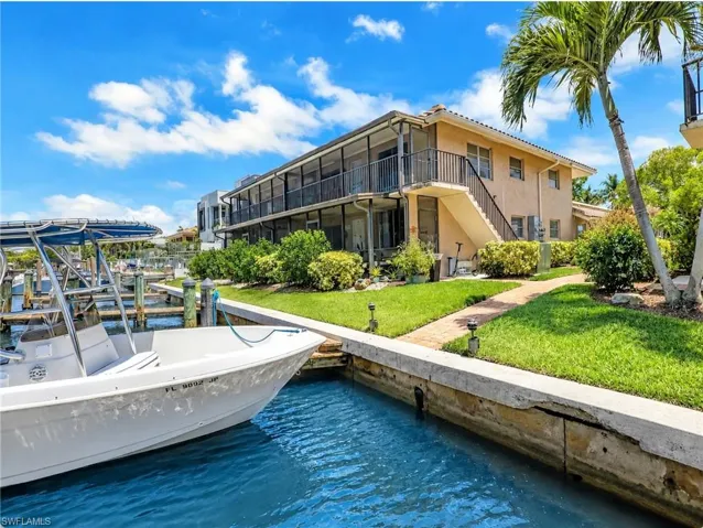 1533 Chesapeake Ave A5, Naples, Florida 34102