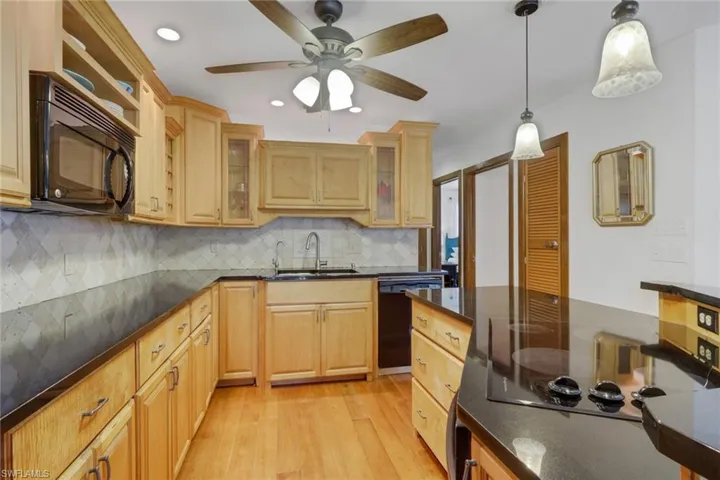 1533 Chesapeake Ave A5, Naples, Florida 34102
