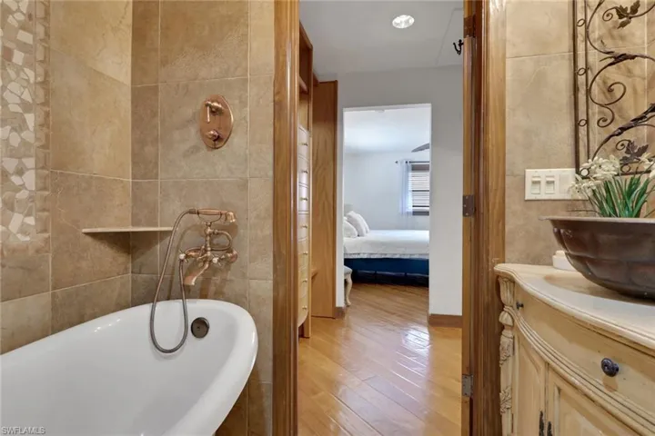 1533 Chesapeake Ave A5, Naples, Florida 34102