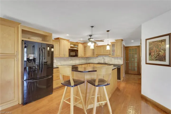 1533 Chesapeake Ave A5, Naples, Florida 34102