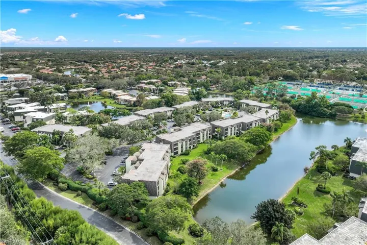 1609 Spoonbill Ln B, Naples, Florida 34105