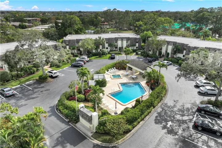 1609 Spoonbill Ln B, Naples, Florida 34105