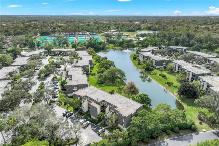1609 Spoonbill Ln B, Naples, Florida 34105