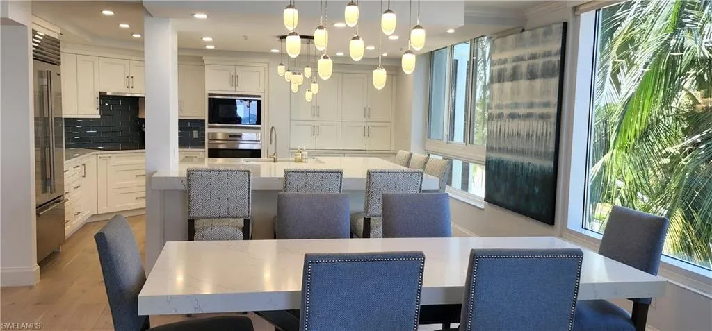 Spacious Dining Room