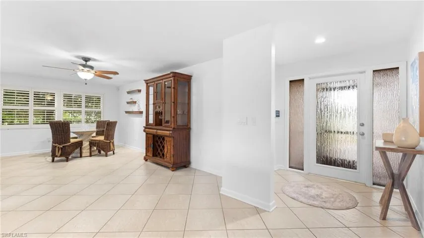 4515 Lakewood Blvd, Naples, Florida 34112