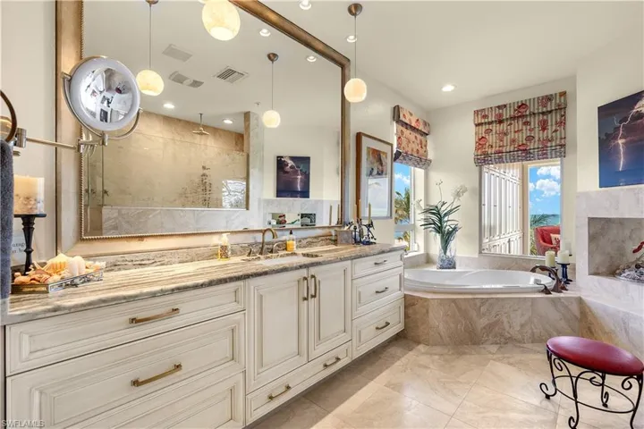 16730 Captiva Dr, Captiva, Florida 33924