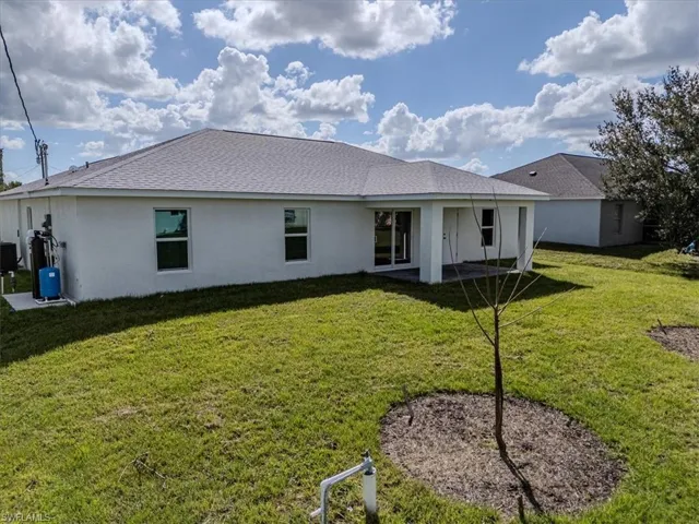 105 NW 13th  ST, Cape Coral, FL 33993