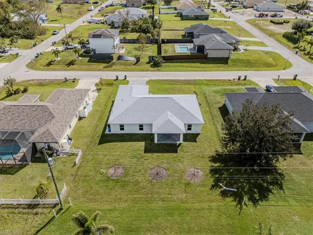 105 NW 13th  ST, Cape Coral, FL 33993