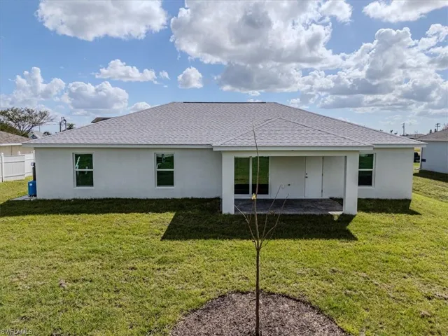 105 NW 13th  ST, Cape Coral, FL 33993