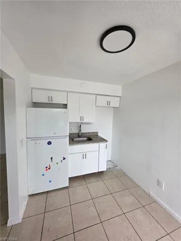 2452 Stella St 105, Fort Myers, Florida 33901
