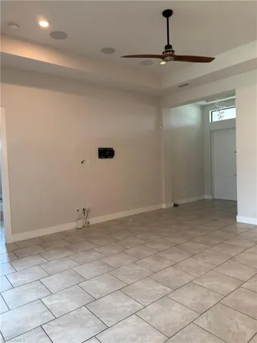 1504 Sw Santa Barbara Pl, Cape Coral, Florida 33991