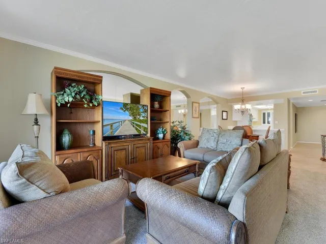 Comfortable Layout