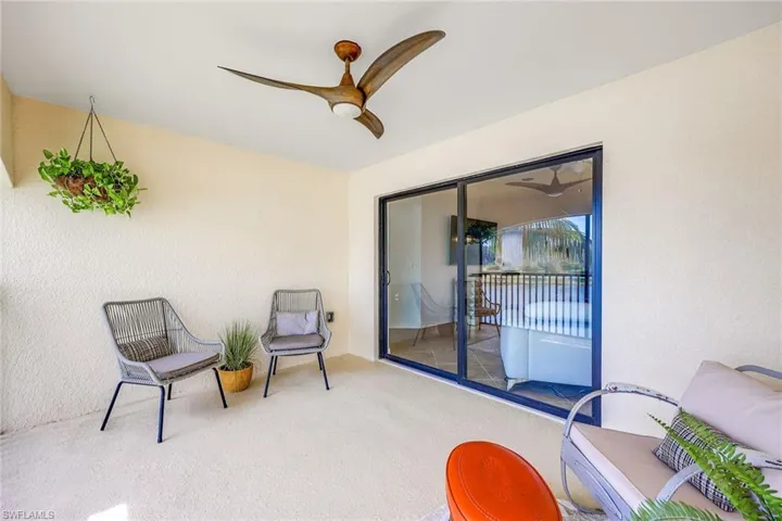 9514  Avellino  WAY, Naples, FL 34113