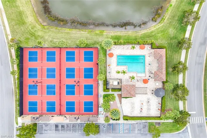 9514  Avellino  WAY, Naples, FL 34113