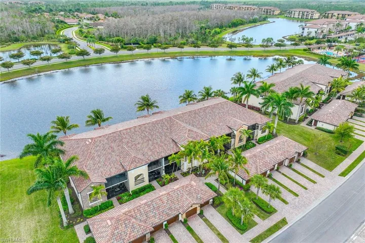 9514  Avellino  WAY, Naples, FL 34113