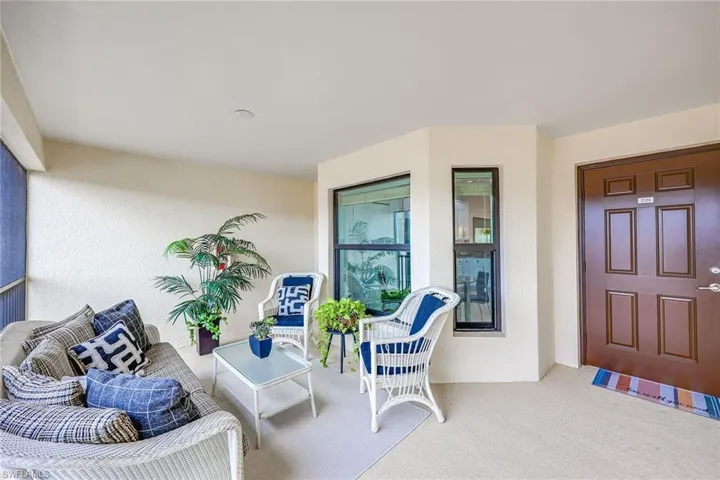 9514  Avellino  WAY, Naples, FL 34113