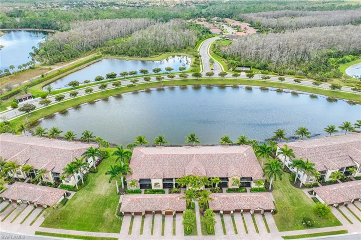 9514  Avellino  WAY, Naples, FL 34113