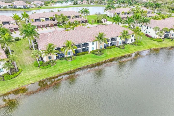 9514  Avellino  WAY, Naples, FL 34113