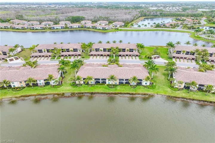 9514  Avellino  WAY, Naples, FL 34113