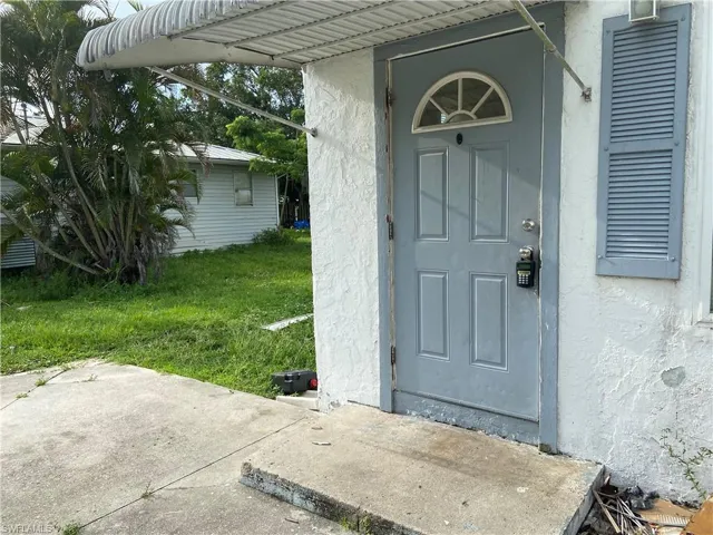 17291 1st St, North Fort Myers, Florida 33917