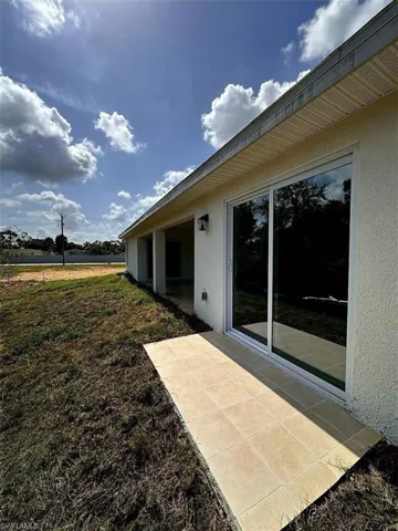 2321 Ne 39th St, Cape Coral, Florida 33909
