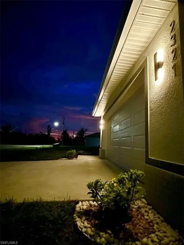 2321 Ne 39th St, Cape Coral, Florida 33909