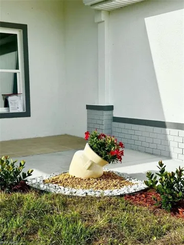 2321 Ne 39th St, Cape Coral, Florida 33909