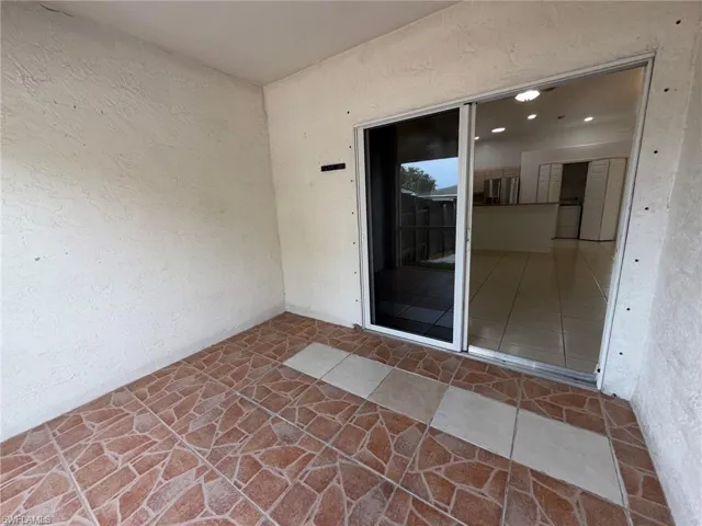 920 Se 6th Ct, Cape Coral, Florida 33990