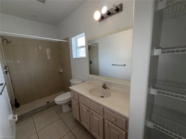 920 Se 6th Ct, Cape Coral, Florida 33990