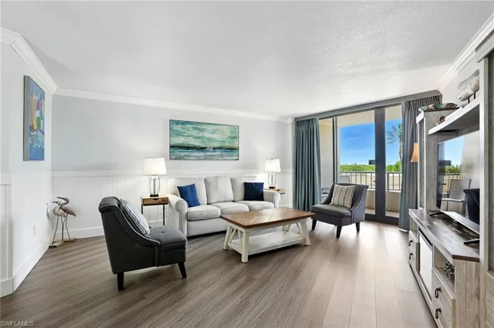 440 Seaview Ct 201, Marco Island, Florida 34145