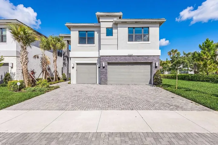 20269 Fair Oak Ln, Estero, Florida 33928
