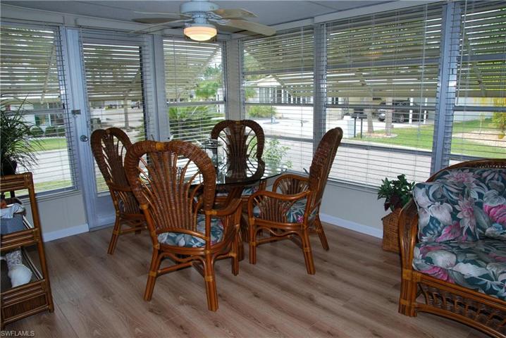 360  Middlecoff  CT, North Fort Myers, FL 33903