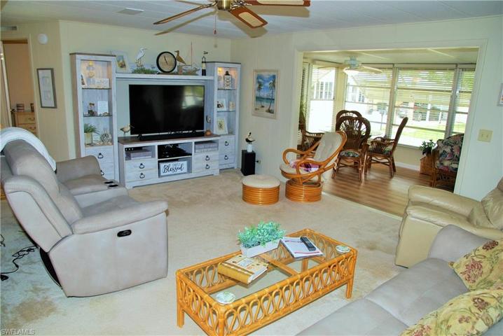 360  Middlecoff  CT, North Fort Myers, FL 33903