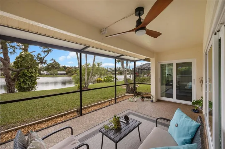 1324  Monarch  CIR, Naples, FL 34116