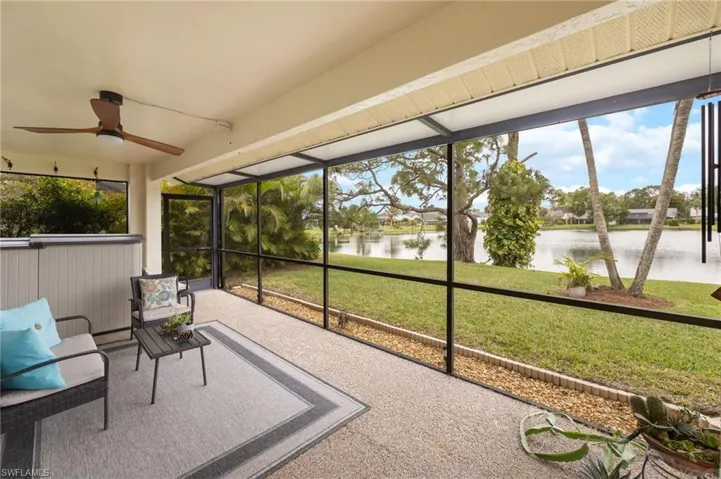 1324  Monarch  CIR, Naples, FL 34116