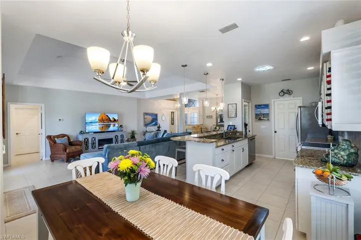 Eat In Kitchen