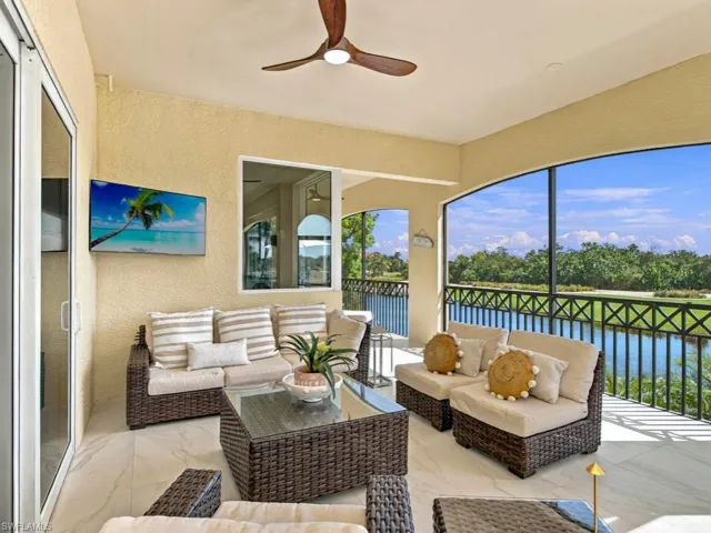 1446 Borghese Ln 201, Naples, Florida 34114