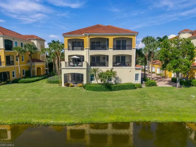 1446 Borghese Ln 201, Naples, Florida 34114