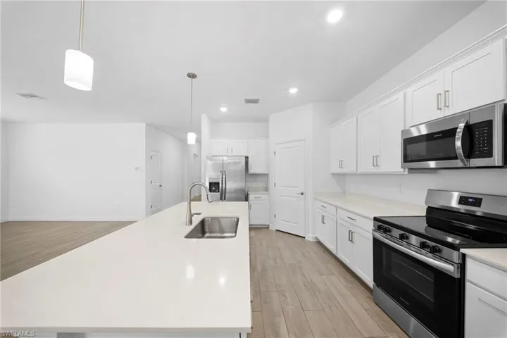 14279 Winding Cedar Way, Fort Myers, Florida 33913