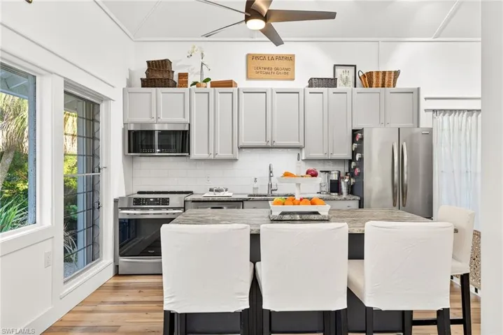 Guest house kitchen