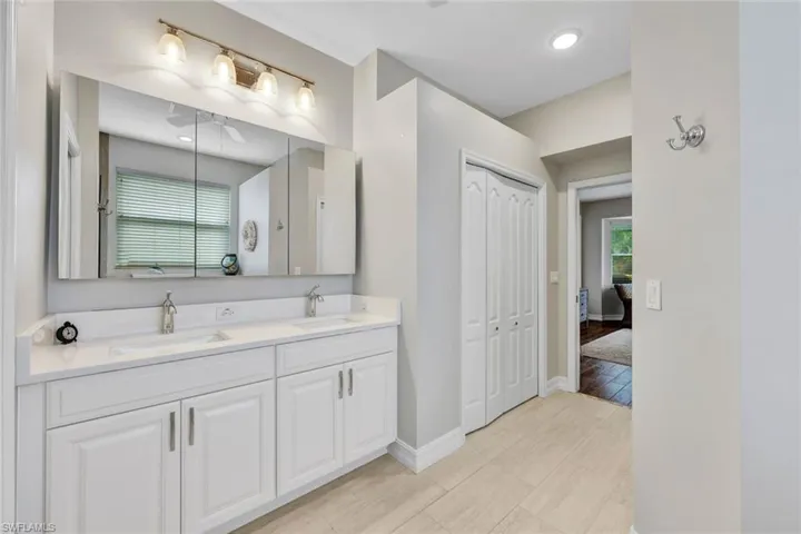 12910 Seaside Key Ct, North Fort Myers, Florida 33903