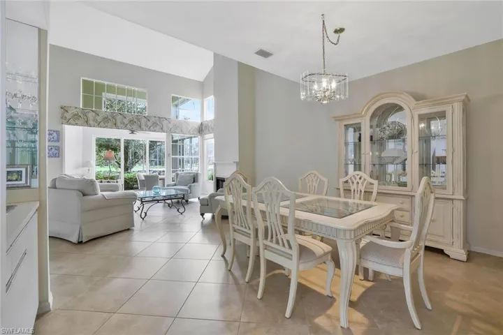 187  AMBLEWOOD  LN, Naples, FL 34105