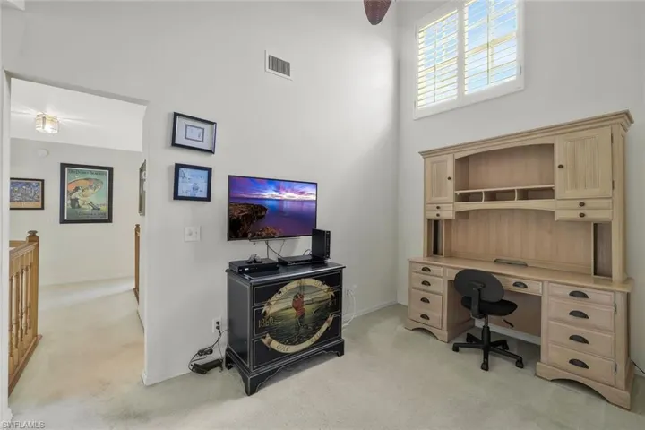 187  AMBLEWOOD  LN, Naples, FL 34105